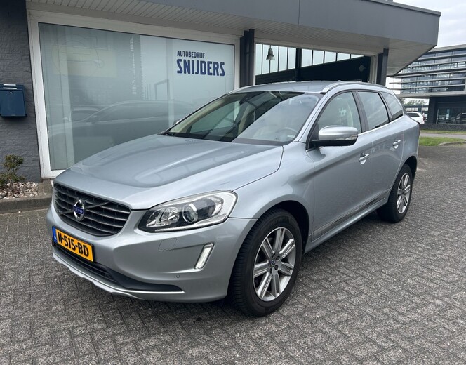 VOLVO XC60 2.0 T5 SUMMUM Geartronic