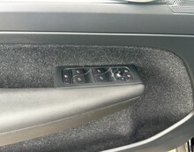 VOLVO XC40 2.0 T4 MOMENTUM PRO GEARTRONIC