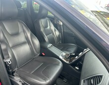 VOLVO XC60 2.0 D3 FWD SUMMUM GEARTRONIC Intellisafe-Line
