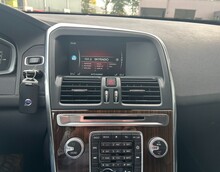 VOLVO XC60 2.0 D3 FWD SUMMUM GEARTRONIC Intellisafe-Line