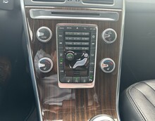 VOLVO XC60 2.0 D3 FWD SUMMUM GEARTRONIC Intellisafe-Line