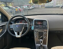 VOLVO XC60 2.0 T5 SUMMUM Geartronic