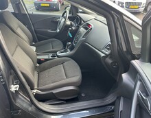 OPEL ASTRA 1.4 TURBO SPORT AUTOMAAT